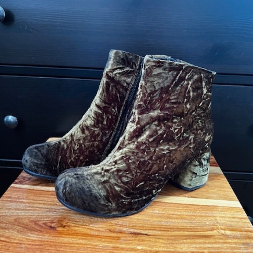 Papucei Ankle Boot, Size EU 40, Forest Green (NWT)